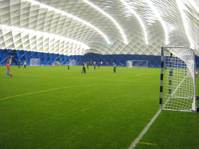 futsalpálya világítás, futsal sátor világítás tervezése és kivitelezése